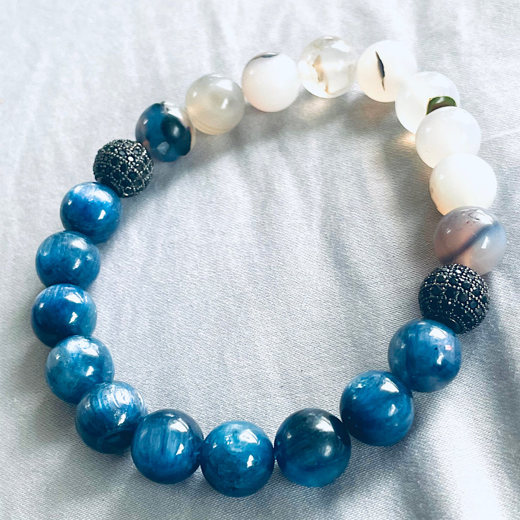 BEEEEnergize Kyanite
